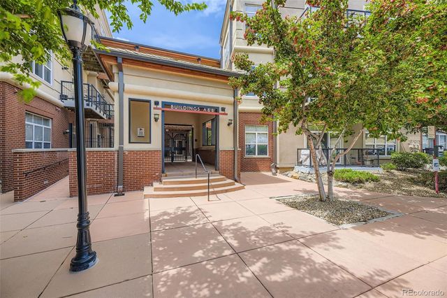 5677 S Park Place B111, Englewood, CO 80111