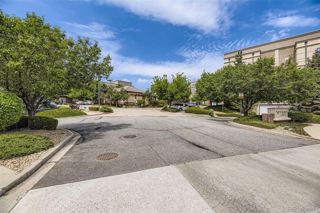 5677 S Park Place B111, Englewood, CO 80111