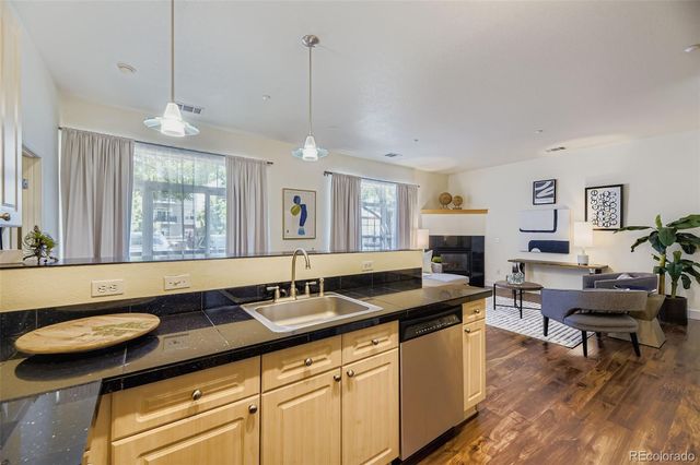 5677 S Park Place B111, Englewood, CO 80111