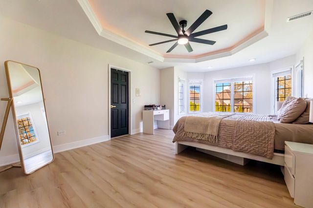 7378 Winchester Lane, Schererville, IN 46375