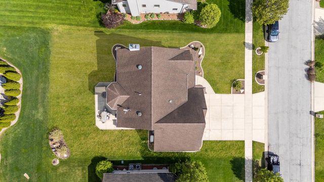 7378 Winchester Lane, Schererville, IN 46375