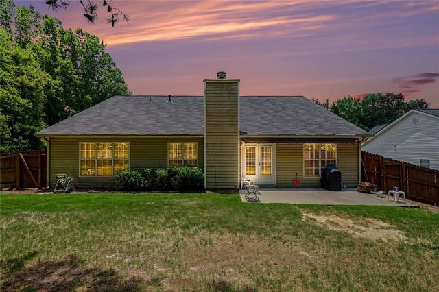 1924 Brittlebank Lane, Lawrenceville, GA 30043