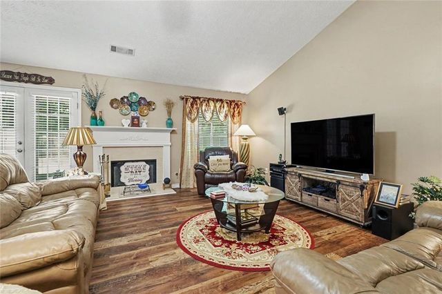 1924 Brittlebank Lane, Lawrenceville, GA 30043