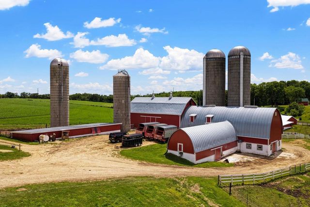 4239 Reeson Road, Barneveld, WI 53507