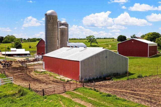 4239 Reeson Road, Barneveld, WI 53507