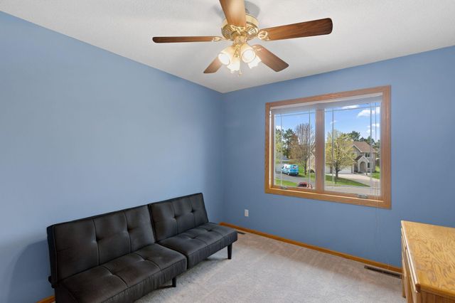 10053 Raleigh Court, Woodbury, MN 55129