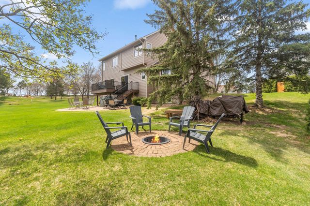 10053 Raleigh Court, Woodbury, MN 55129