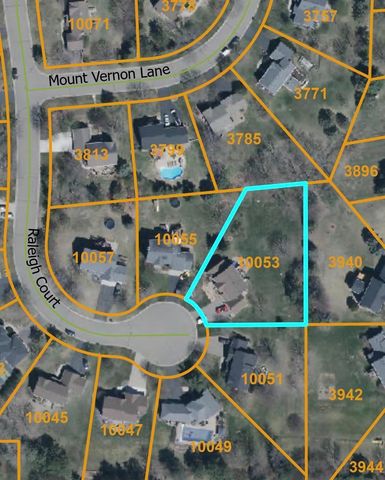 10053 Raleigh Court, Woodbury, MN 55129