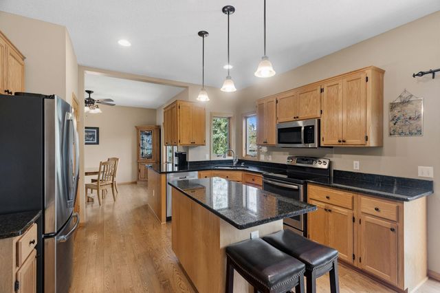 10053 Raleigh Court, Woodbury, MN 55129