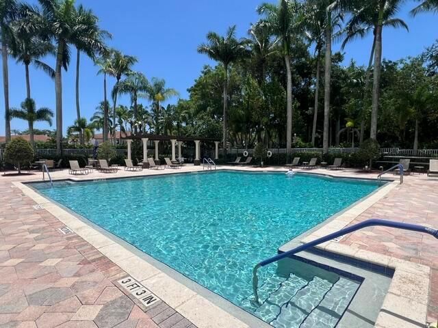 8583 Vía Serena, Boca Raton, FL 33433