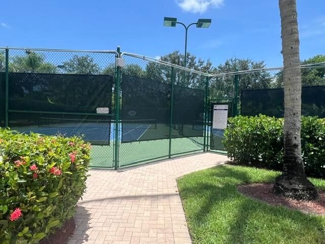 8583 Vía Serena, Boca Raton, FL 33433