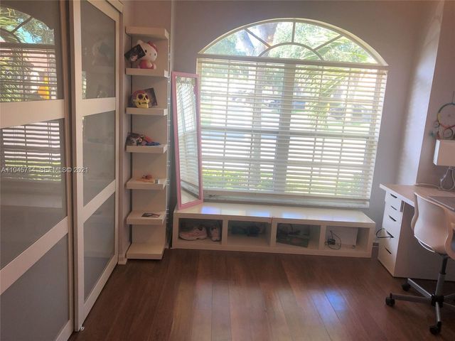 8583 Vía Serena, Boca Raton, FL 33433