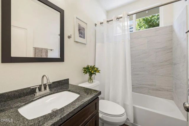 795 Livingston Avenue, Ventura, CA 93003