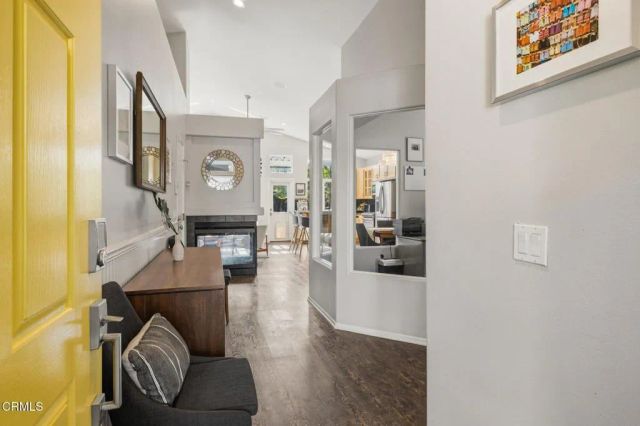 795 Livingston Avenue, Ventura, CA 93003