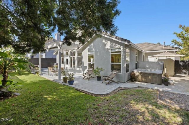 795 Livingston Avenue, Ventura, CA 93003