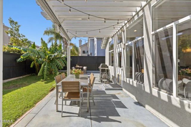 795 Livingston Avenue, Ventura, CA 93003