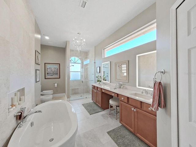 4833 WINDMILL PALM TERRACE NE, St Petersburg, FL 33703