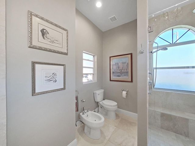 4833 WINDMILL PALM TERRACE NE, St Petersburg, FL 33703