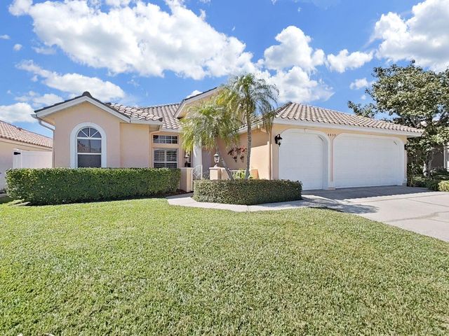 4833 WINDMILL PALM TERRACE NE, St Petersburg, FL 33703