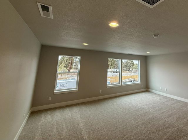 61425 SE Daybreak Court Lot 6, Bend, OR 97702