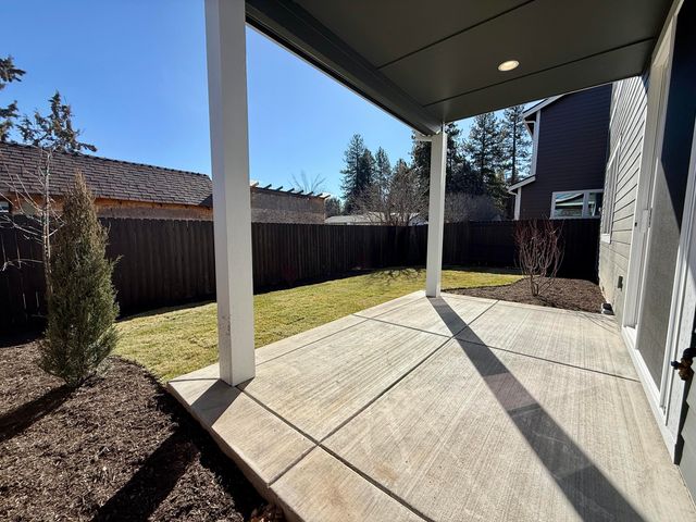 61425 SE Daybreak Court Lot 6, Bend, OR 97702