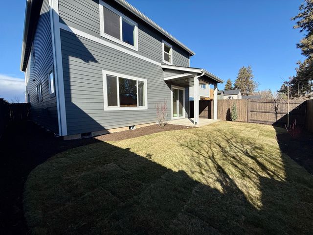 61425 SE Daybreak Court Lot 6, Bend, OR 97702