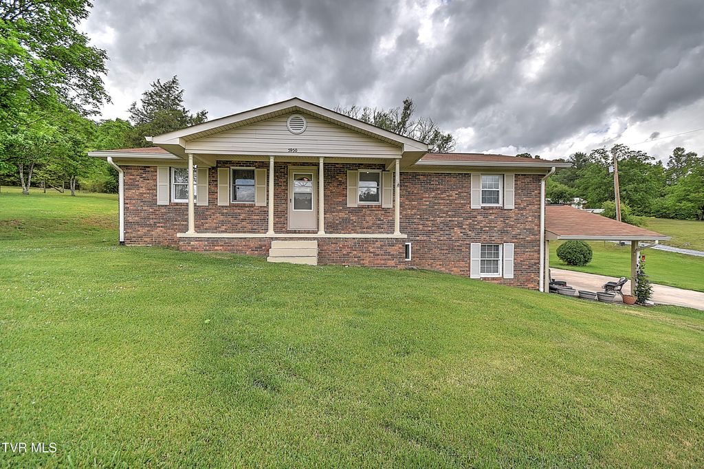 5950 Lone Star Road, Kingsport, TN 37660