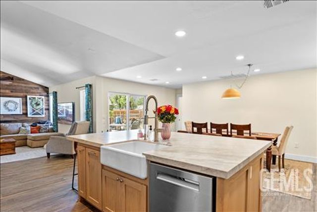 23781 Port Royal Court, Tehachapi, CA 93561
