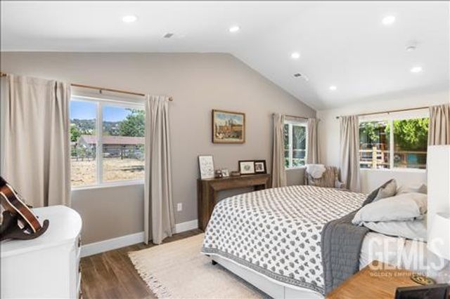 23781 Port Royal Court, Tehachapi, CA 93561