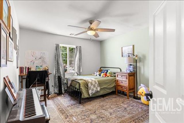 23781 Port Royal Court, Tehachapi, CA 93561