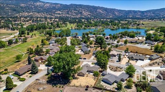 23781 Port Royal Court, Tehachapi, CA 93561