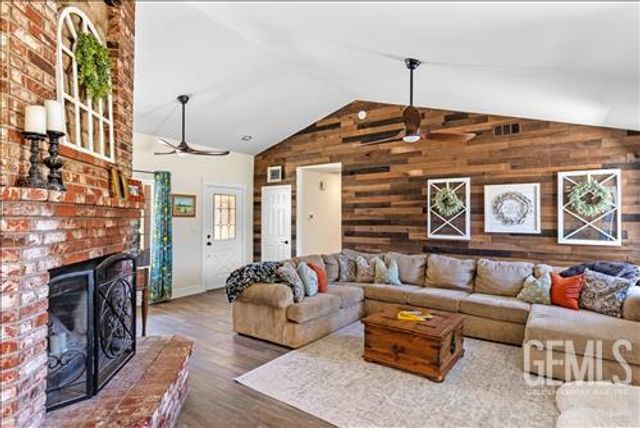 23781 Port Royal Court, Tehachapi, CA 93561