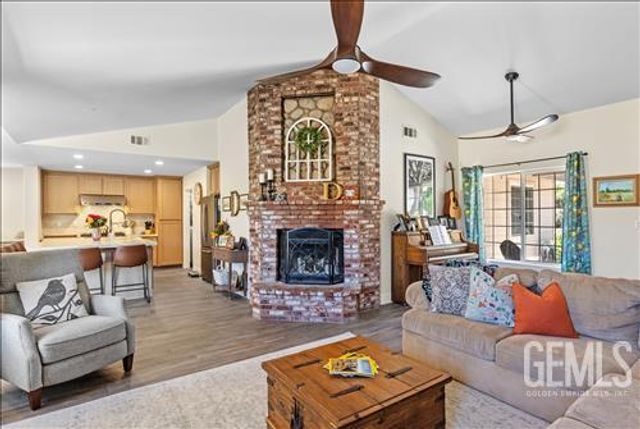 23781 Port Royal Court, Tehachapi, CA 93561