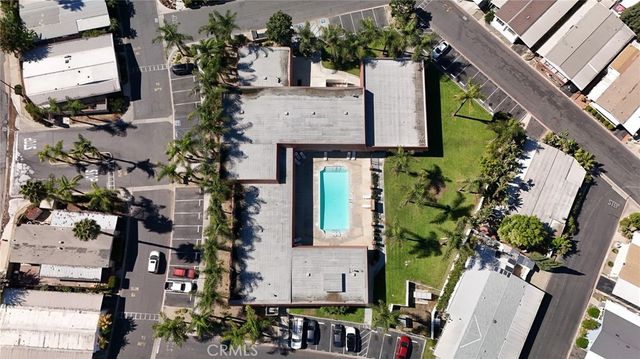 300 N Rampart 79, Orange, CA 92868