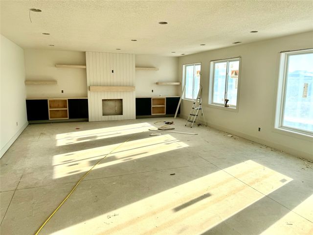 1330 NW Brooks Drive, Waukee, IA 50263