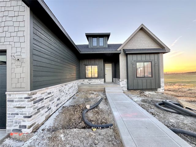 1330 NW Brooks Drive, Waukee, IA 50263