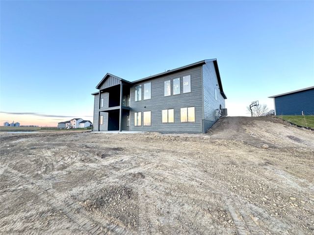 1330 NW Brooks Drive, Waukee, IA 50263