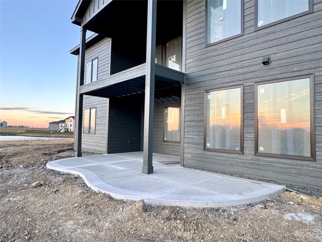 1330 NW Brooks Drive, Waukee, IA 50263