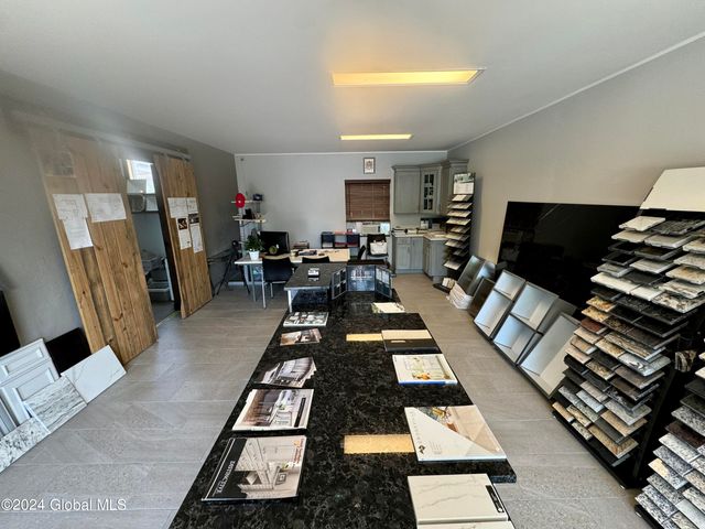 53 Edson Street, Amsterdam, NY 12010