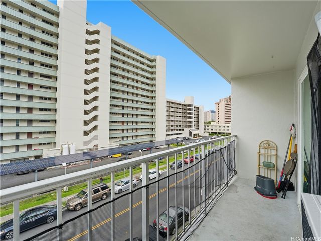 3095 Ala Ilima Street 403, Honolulu, HI 96818