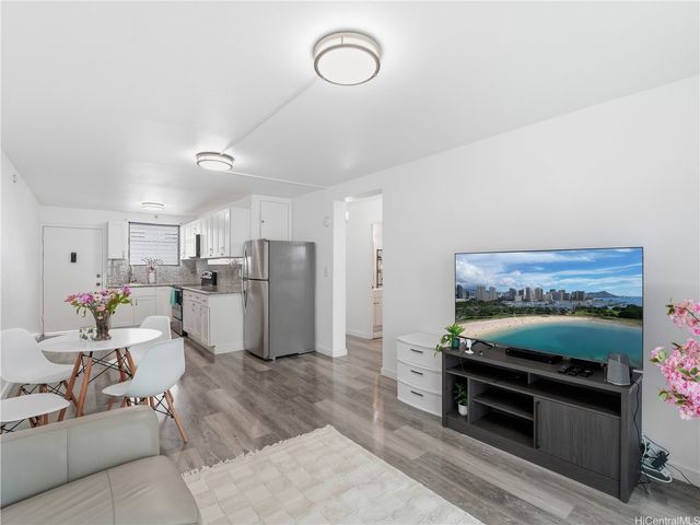 3095 Ala Ilima Street 403, Honolulu, HI 96818