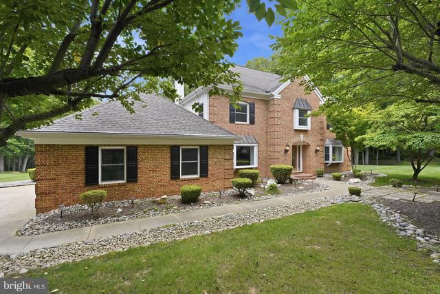 7124 IVAKOTA RD, Clifton, VA 20124