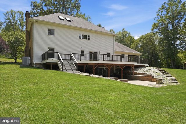 7124 IVAKOTA RD, Clifton, VA 20124