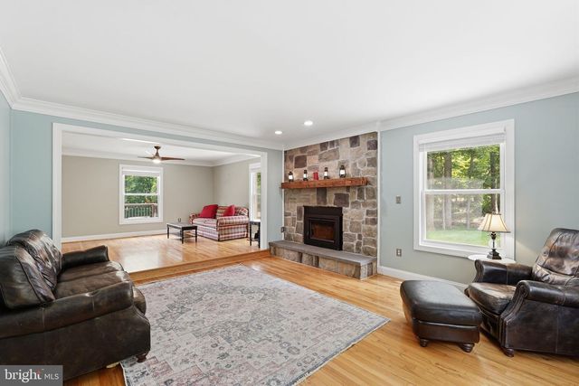 7124 IVAKOTA RD, Clifton, VA 20124