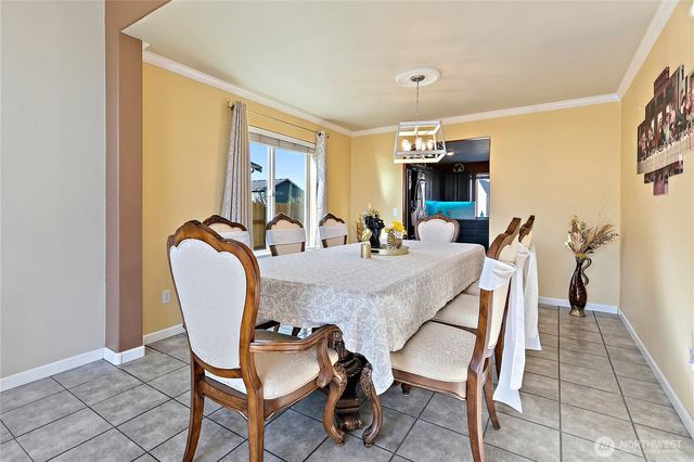 213 Williams Boulevard NE, Orting, WA 98360