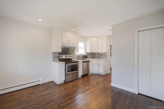 305 Arnold Avenue, West Babylon, NY 11704