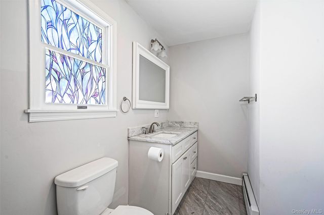 305 Arnold Avenue, West Babylon, NY 11704