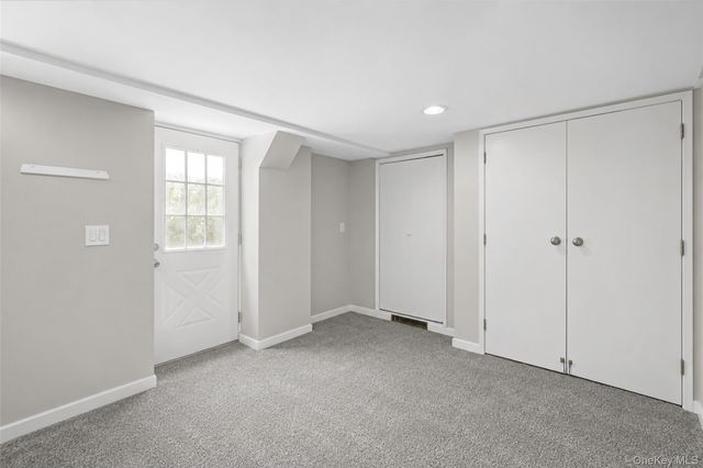 305 Arnold Avenue, West Babylon, NY 11704