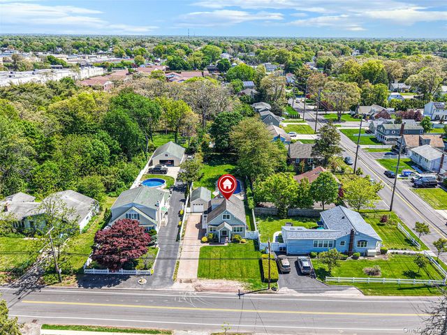 305 Arnold Avenue, West Babylon, NY 11704