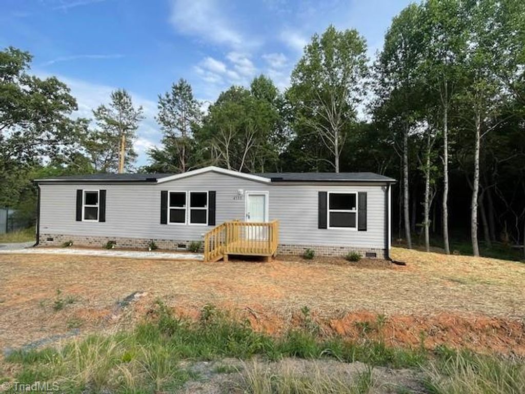 4533 Giles Road, Lexington, NC 27295